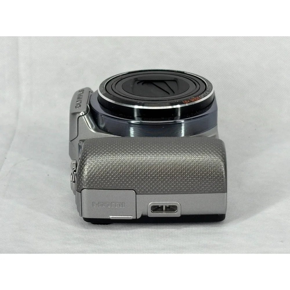 Olympus SZ-10 14MP 18x Optical Zoom‎ Digital Camera Silver Bundle SZ-10